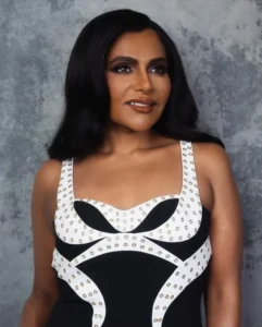 MINDY2024-10-22_3484646952170732683-600x746